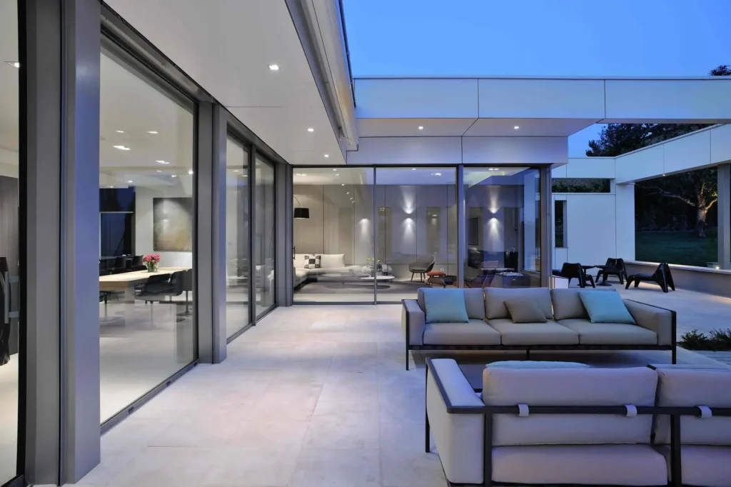 villa avec baies vitrées XXL